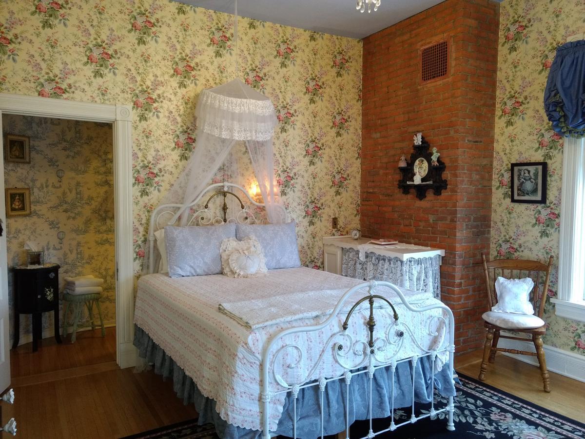 Alexander Mansion Bed & Breakfast Winona Eksteriør billede