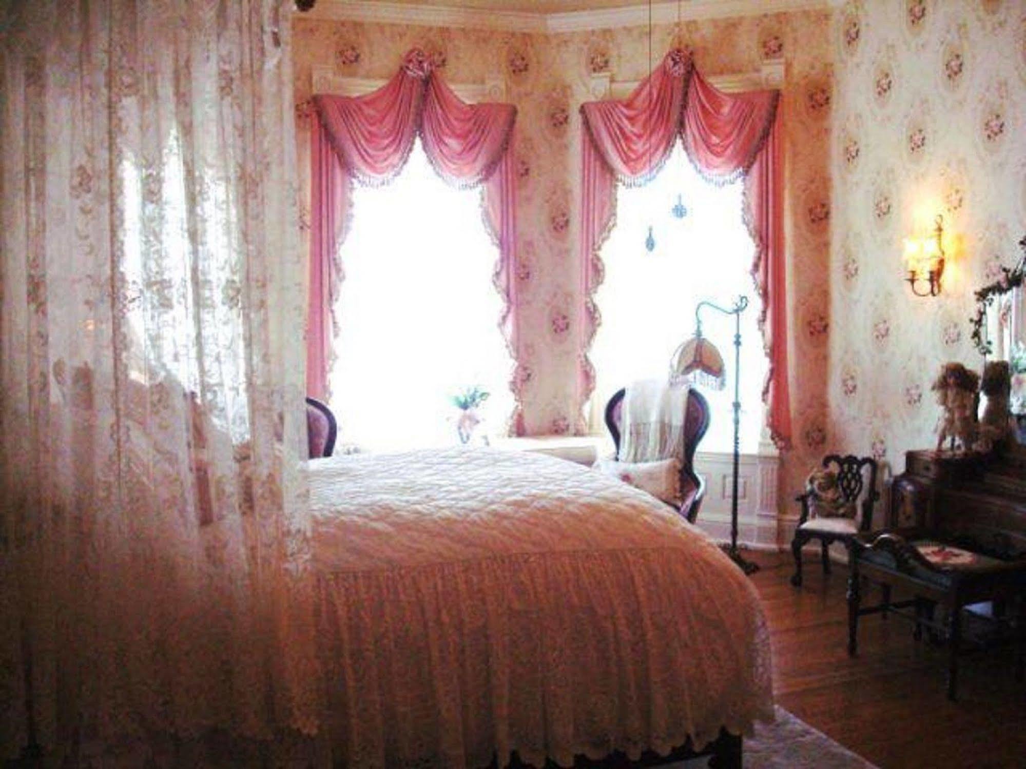 Alexander Mansion Bed & Breakfast Winona Eksteriør billede